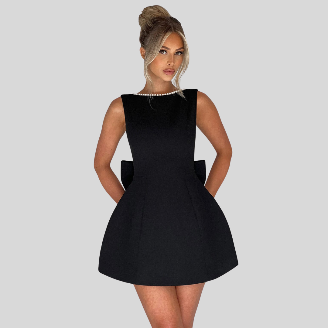 Lina | Elegant miniklänning för sommarens fester