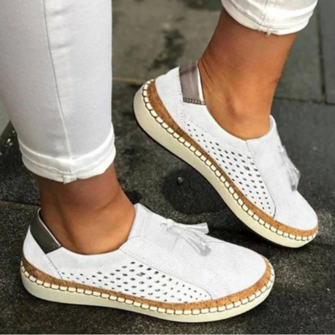 Mira | Trendiga slip-on sneakers för damer