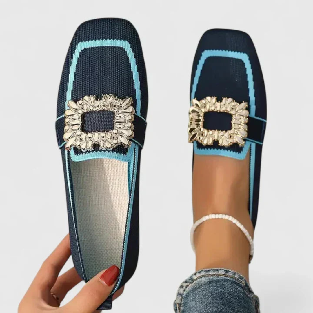 Nora | Elegant Slip-On Loafers med Smyckesdetaljer