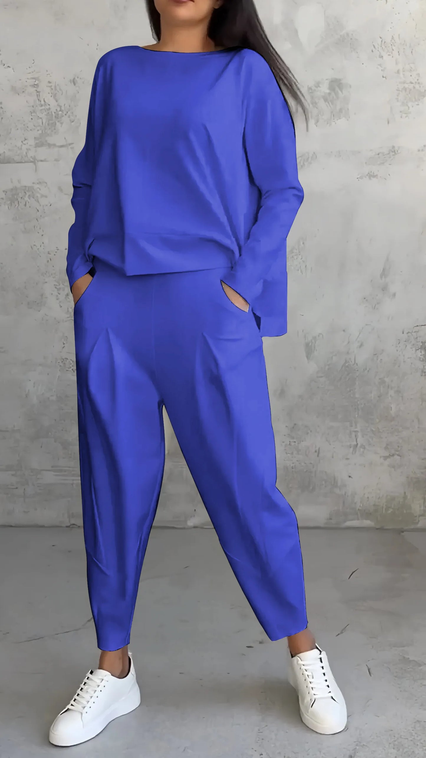 Elegant set med långärmad blus och byxor – Stilfull avkoppling