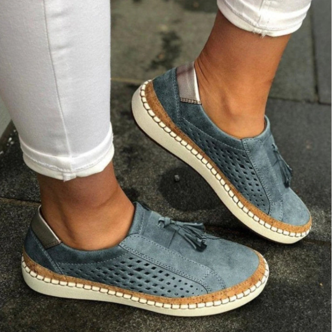 Mira | Trendiga slip-on sneakers för damer