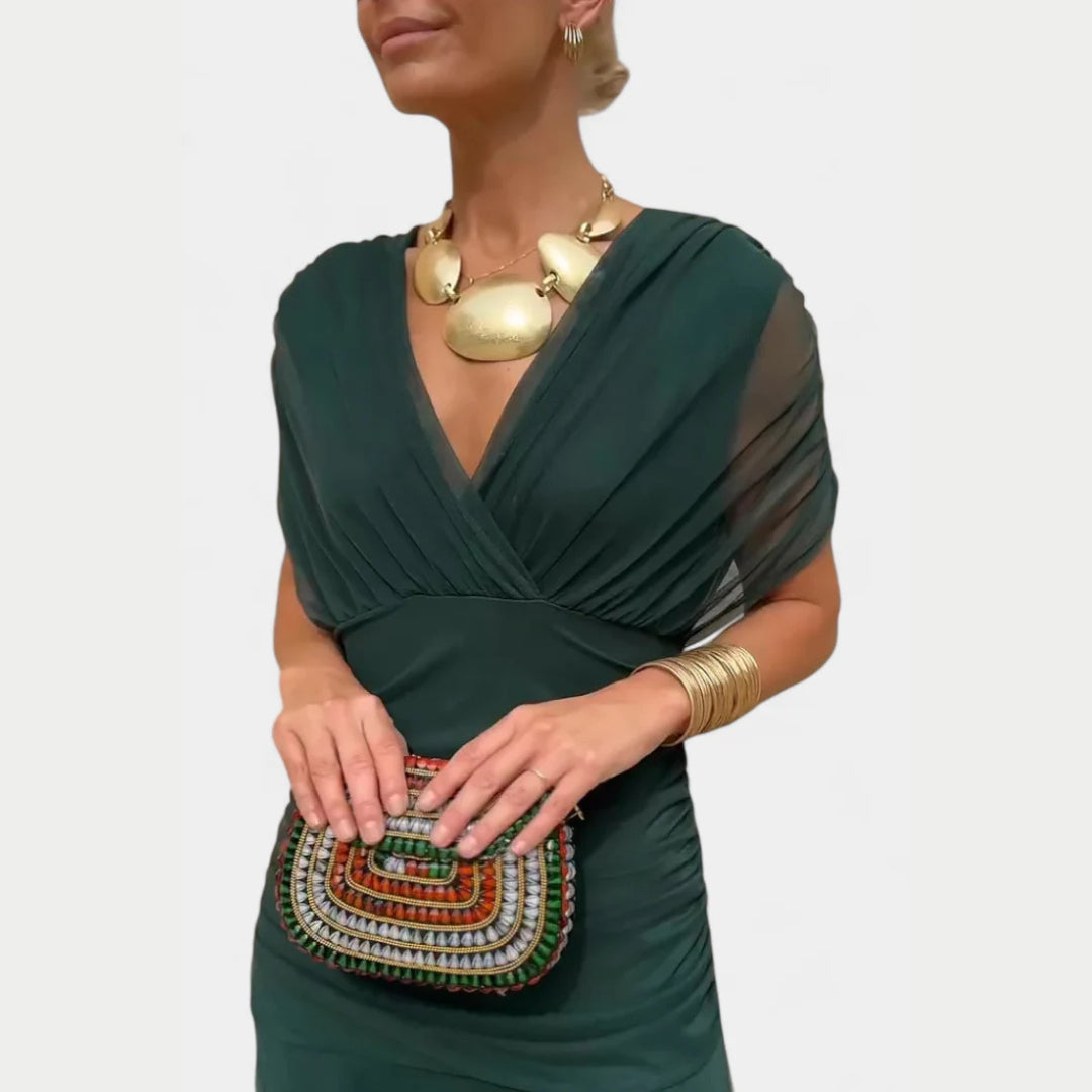 Elegant Off-Shoulder Klänning för Sommarkvällar