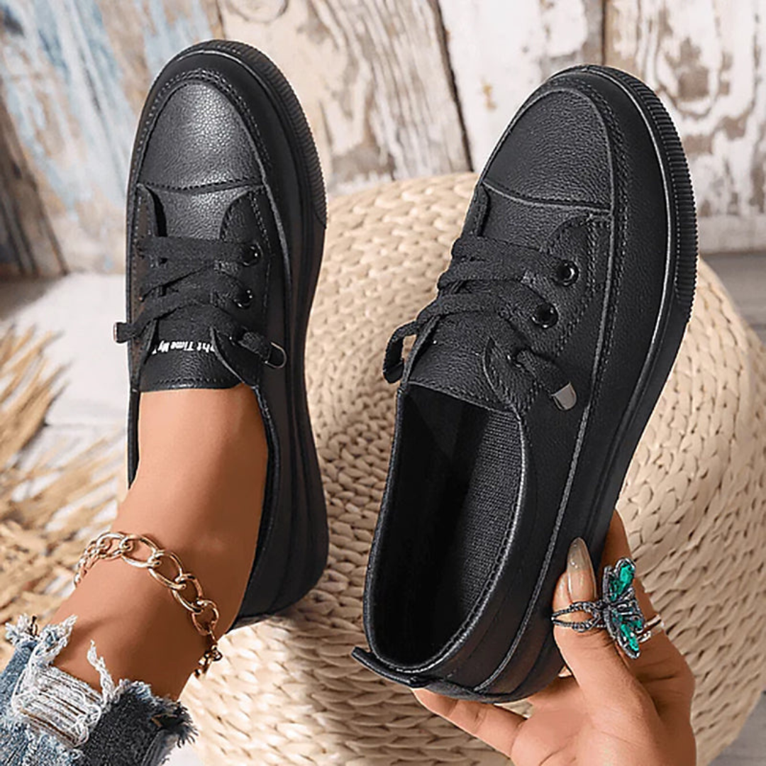 Linnéa | Eleganta Sneakers för Sommardagar