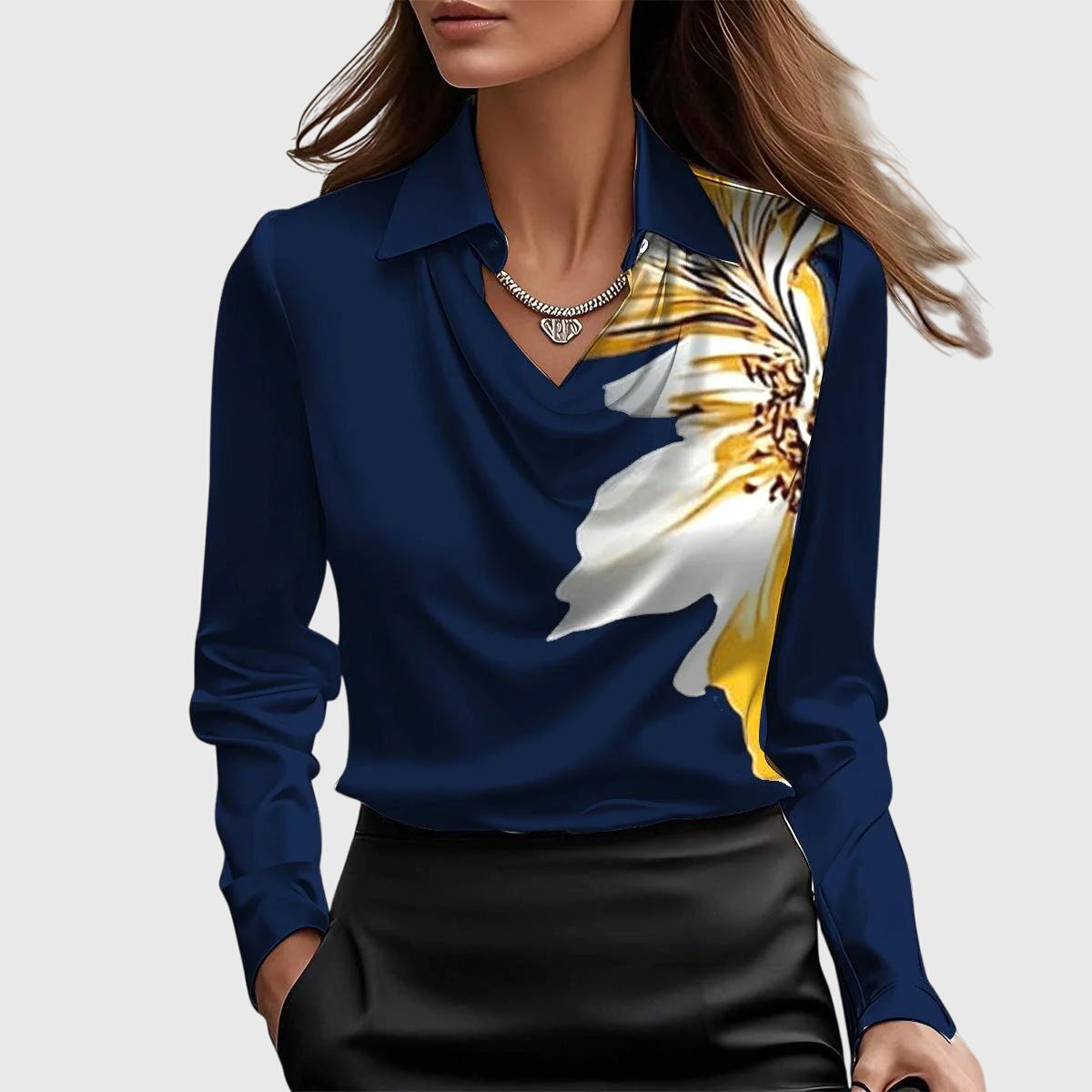 Livia | Elegant Topp med Flödande Krage