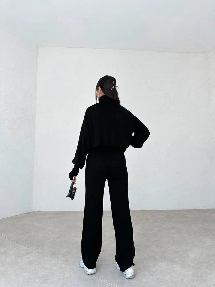 Elegant Sæt med Strikhandsker og Turtleneck