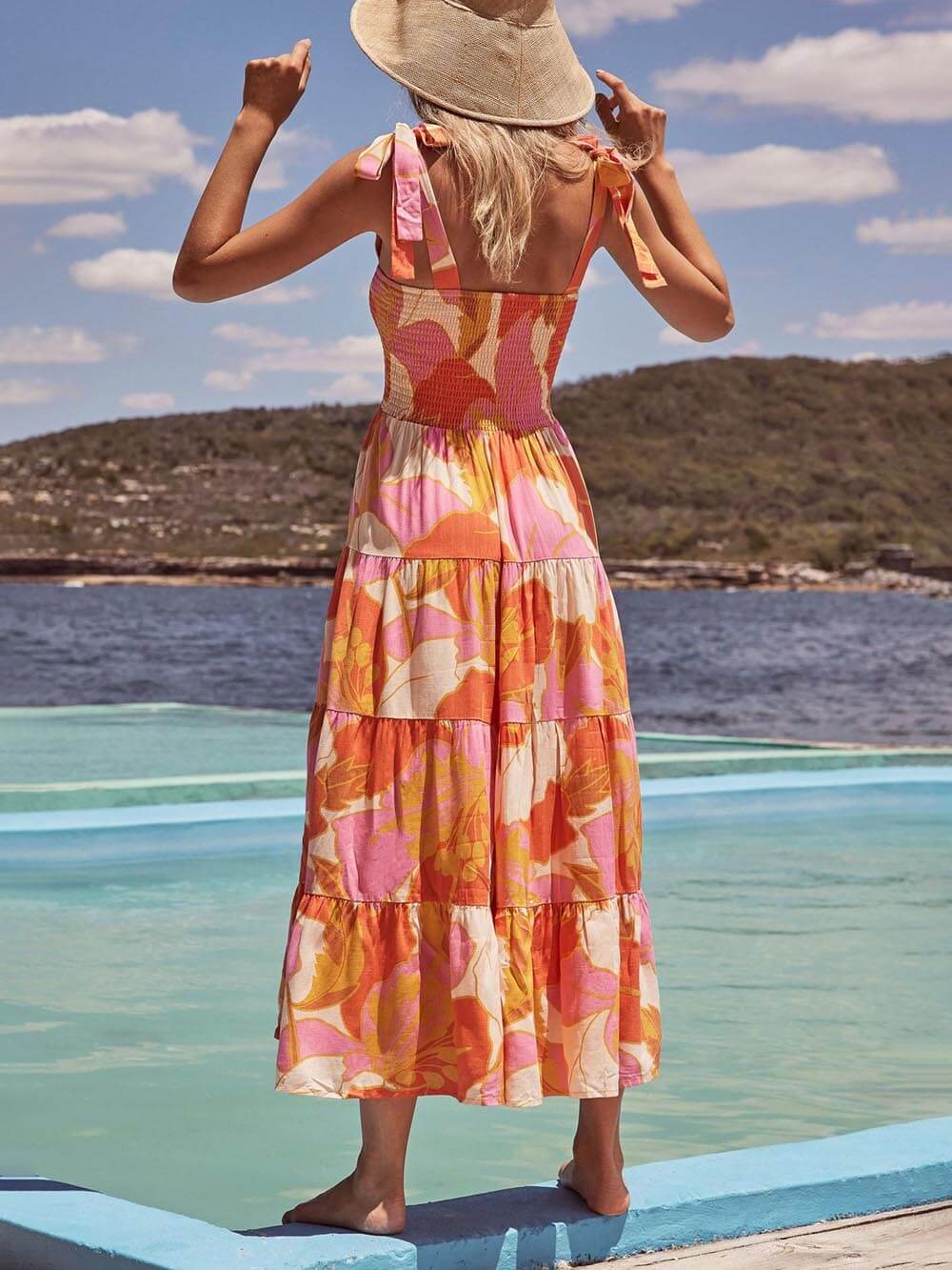 Elegant Slouchy Cami-Kjole med Plissering og Unik Tryk