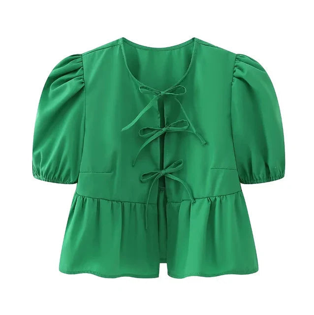 Chic Bluse med Puffærmer og Sløjfedetaljer