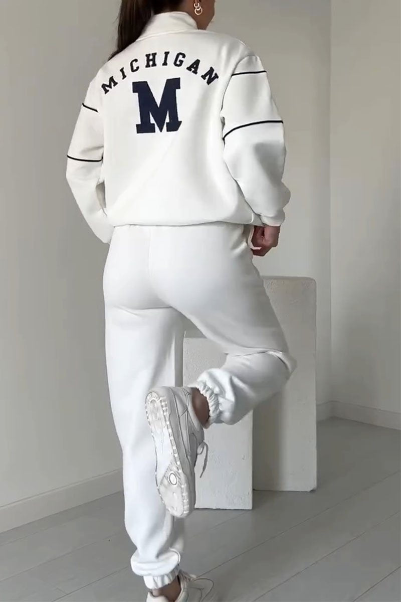 Elegant och avslappnat tvådelat mysset