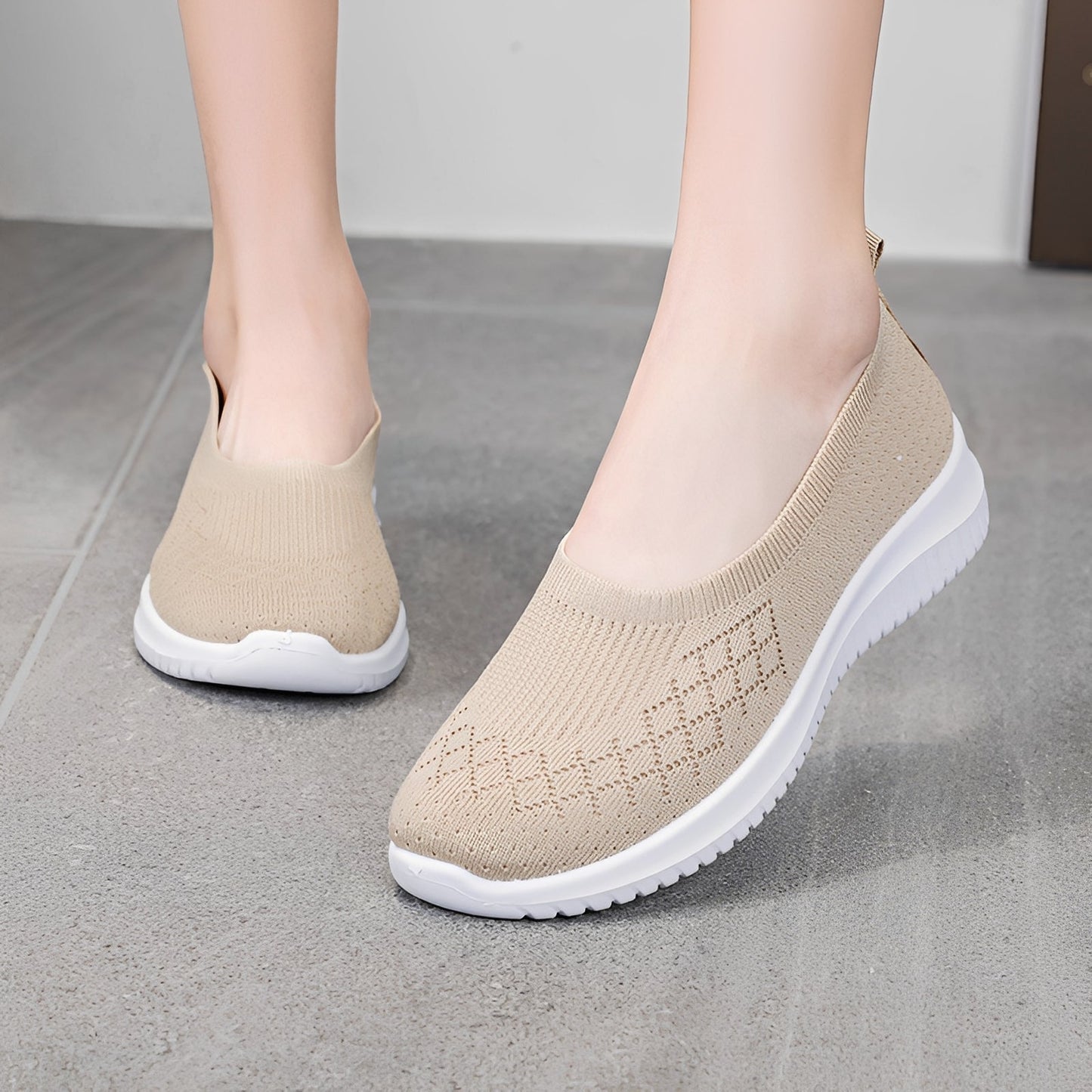 Sophistique - Stiliga Slippers för Varje Tillfälle