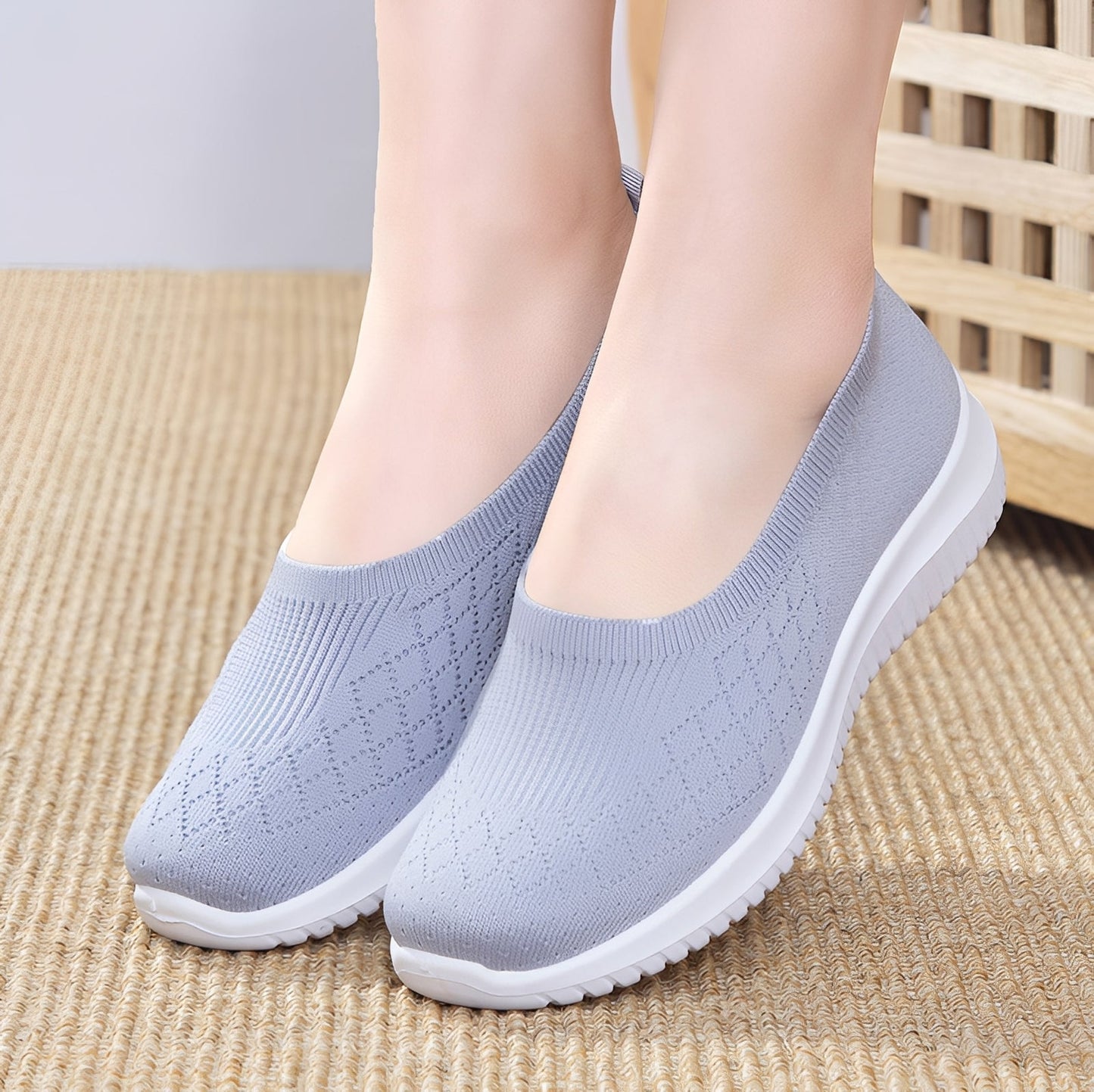 Sophistique - Stiliga Slippers för Varje Tillfälle