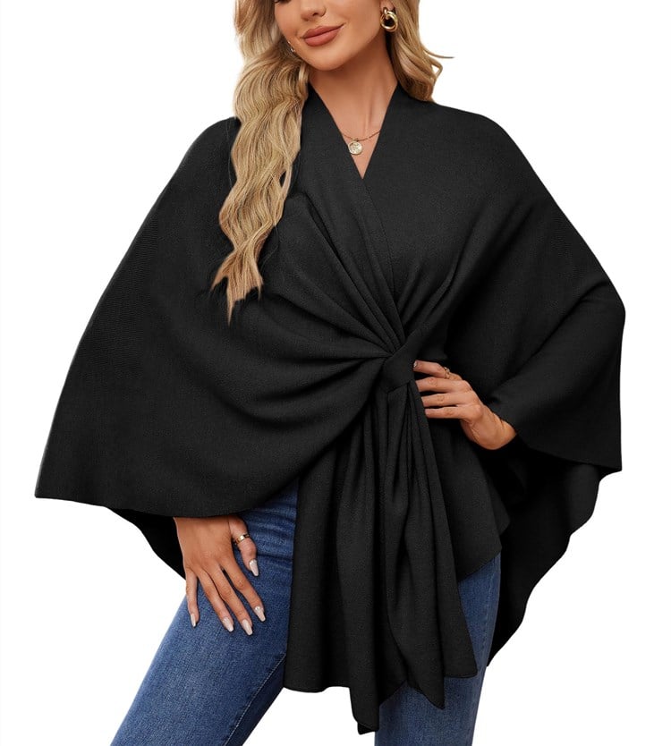 Luksuriøs og stilfuld poncho-sjal til elegant lag-på-lag