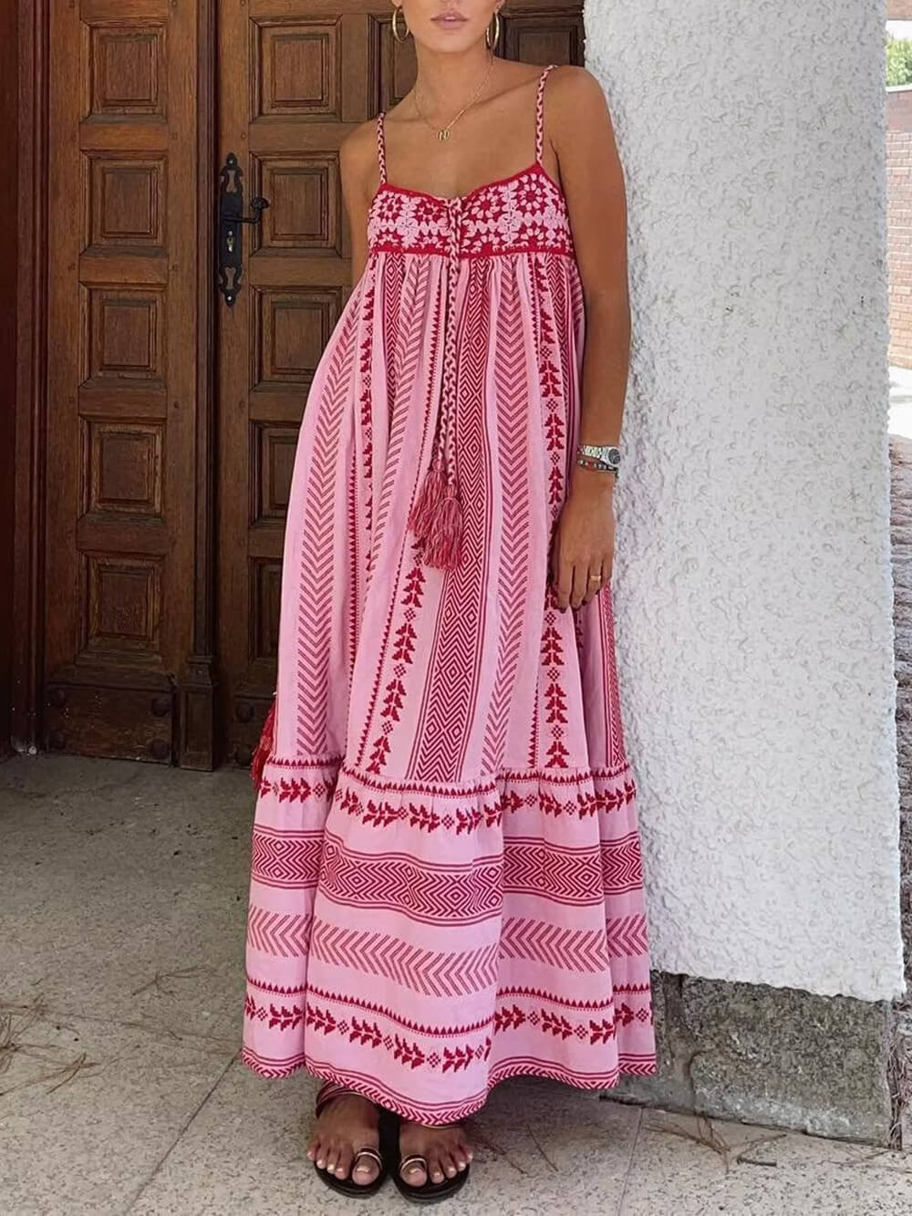 Boho-Chic Hæklet Maxikjole med Justerbare Stropper