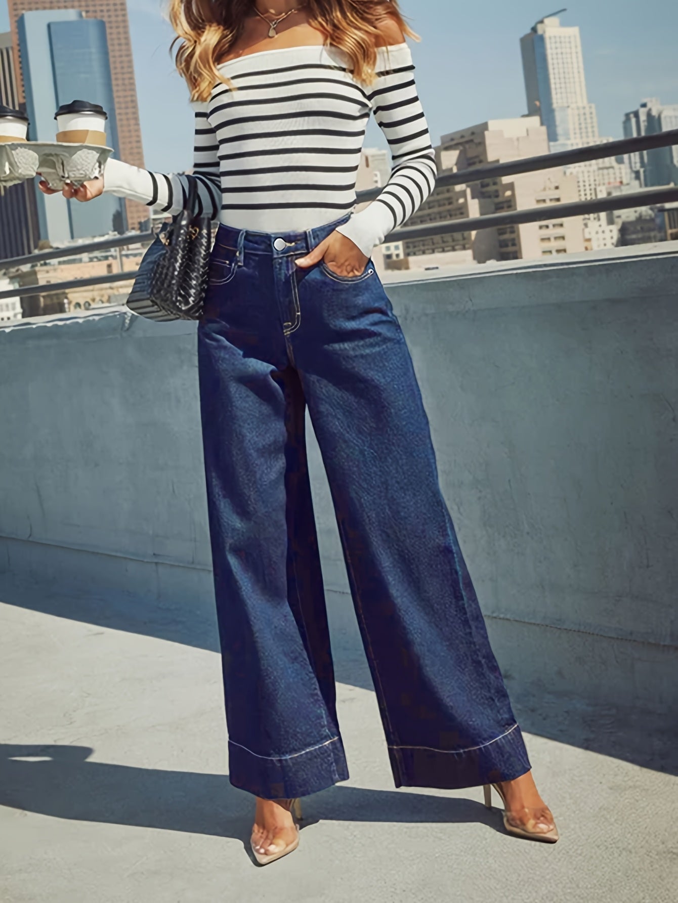 Højtaljede Løse Denim-Jeans med Omslået Kant