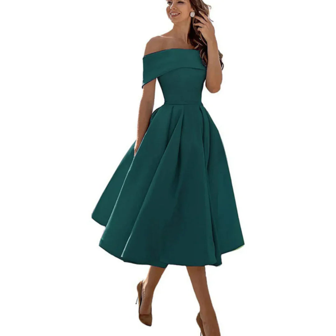 Elegant Off Shoulder Midiklänning i Inga Stil