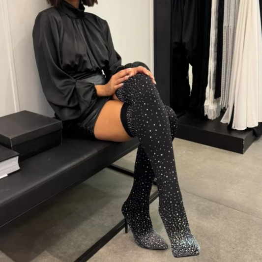 Glamourøse Overknee Støvler med Blændende Detaljer
