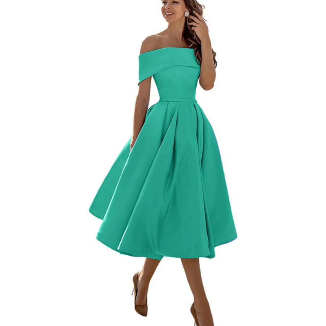 Elegant Off Shoulder Midiklänning i Inga Stil