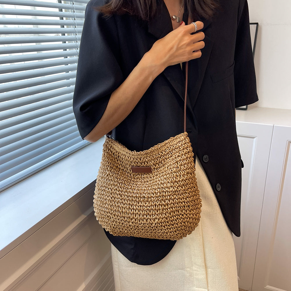 Luna | Elegant Axeltasche för Sommarens Äventyr