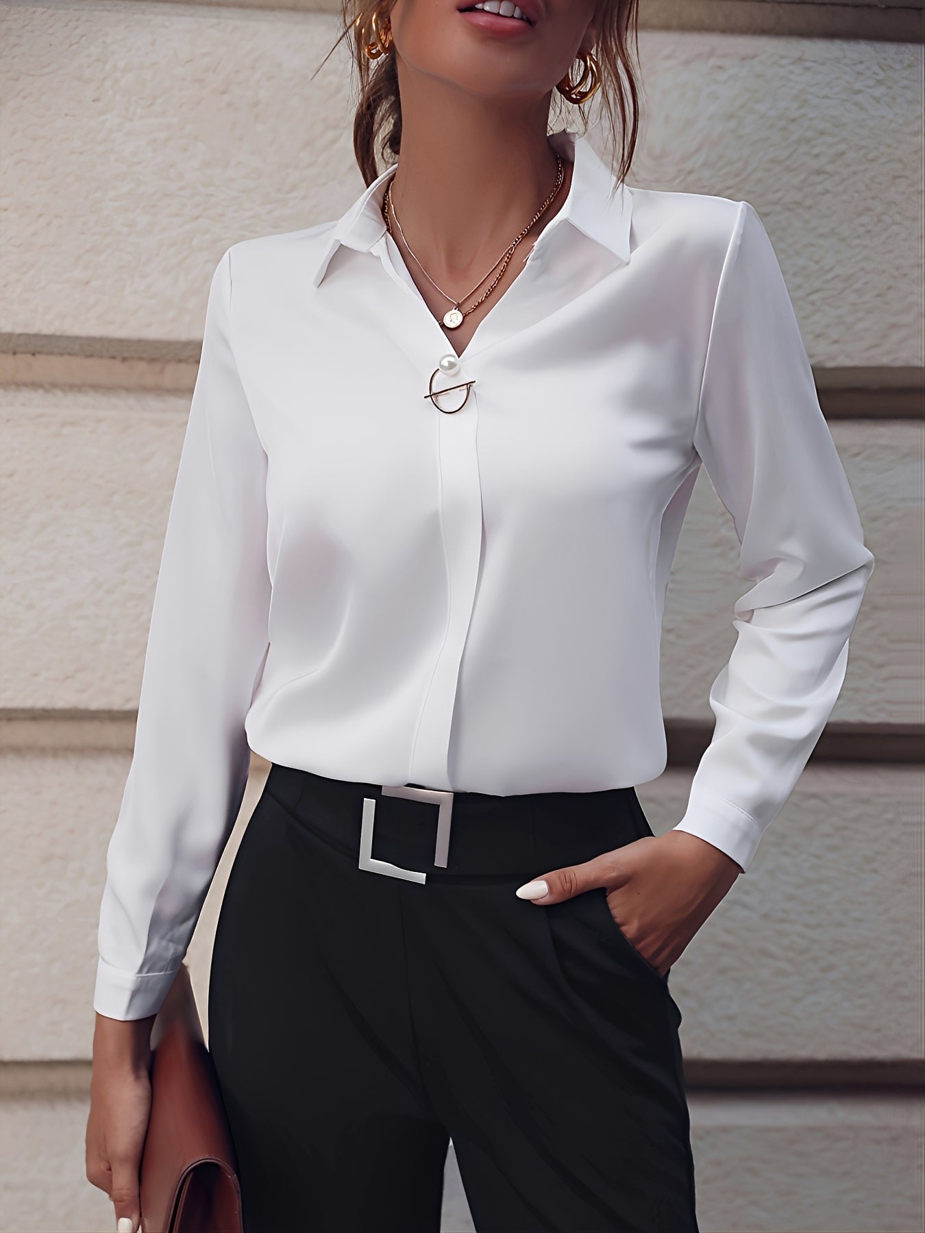Livia - Eleganta Långärmade Skjorta