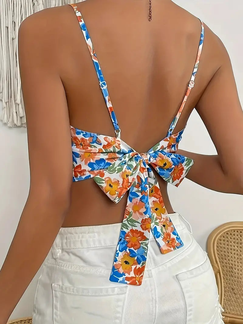 Blomstrende Elegance: Cami Top med Blomsterprint