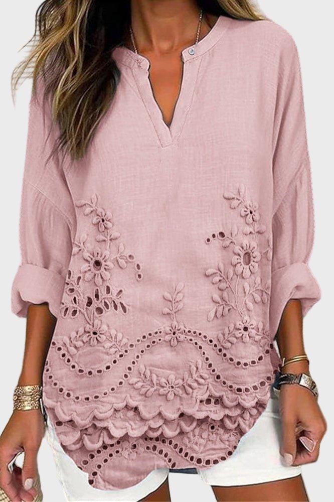 Luftig Bluse med Smukke Broderier – Elegant Hverdagslook