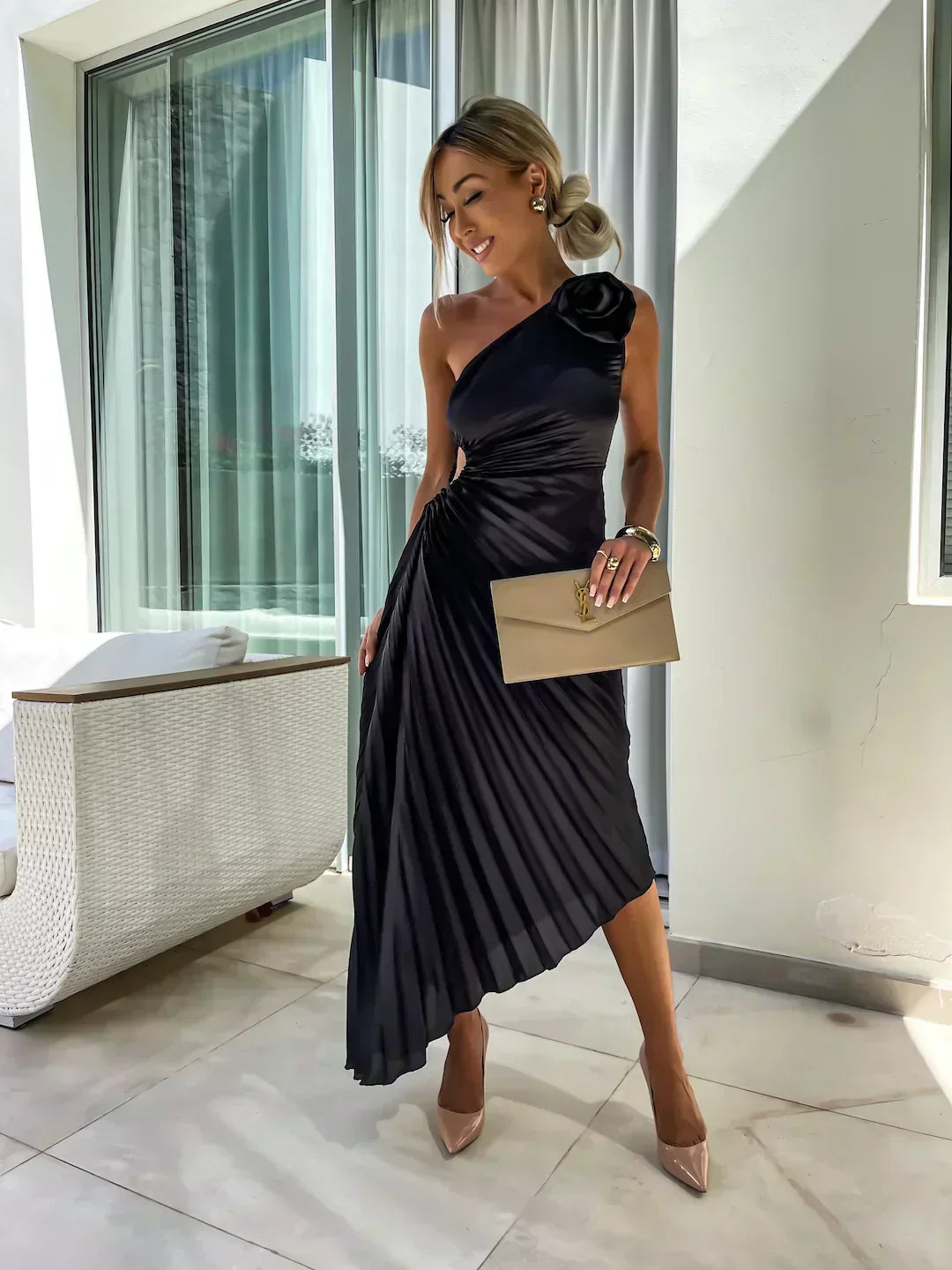 Allegra | Elegant och Stilfullt Bröllopsgästklänning