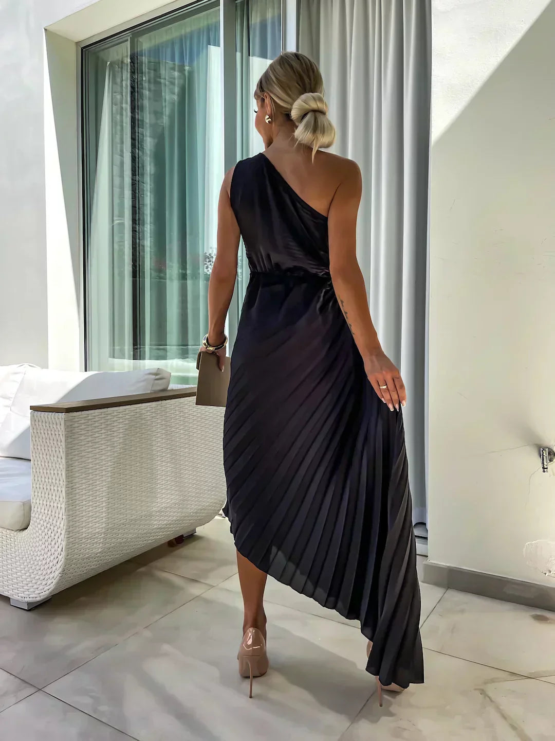 Allegra | Elegant och Stilfullt Bröllopsgästklänning
