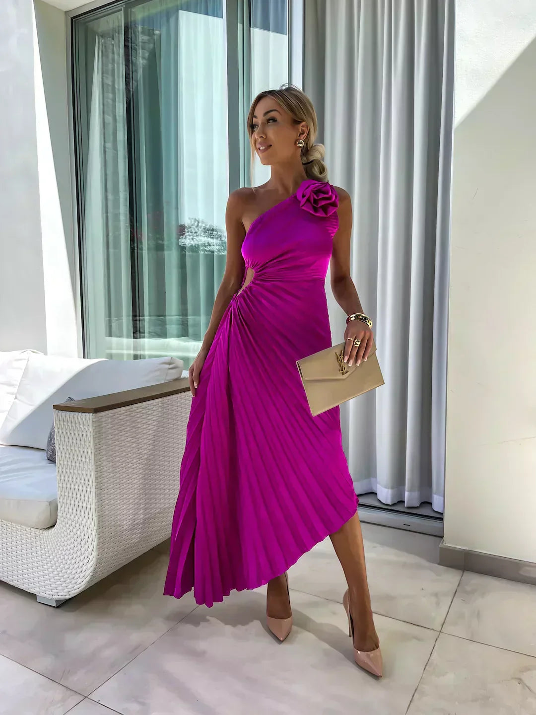 Allegra | Elegant och Stilfullt Bröllopsgästklänning
