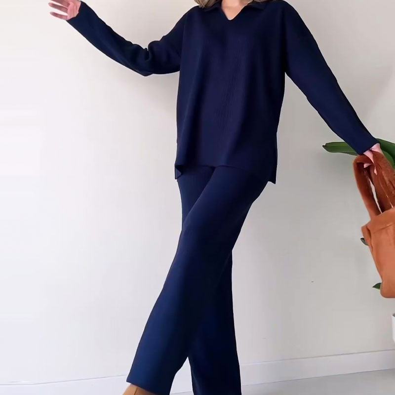 Livana - Elegant tvådelat set med V-ringning och slits