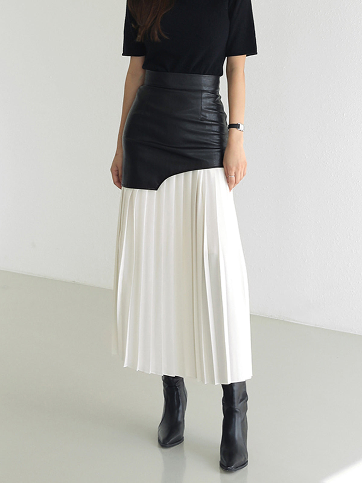 Vera | Asymmetrisk Midi Kjol för Sommarens Stil