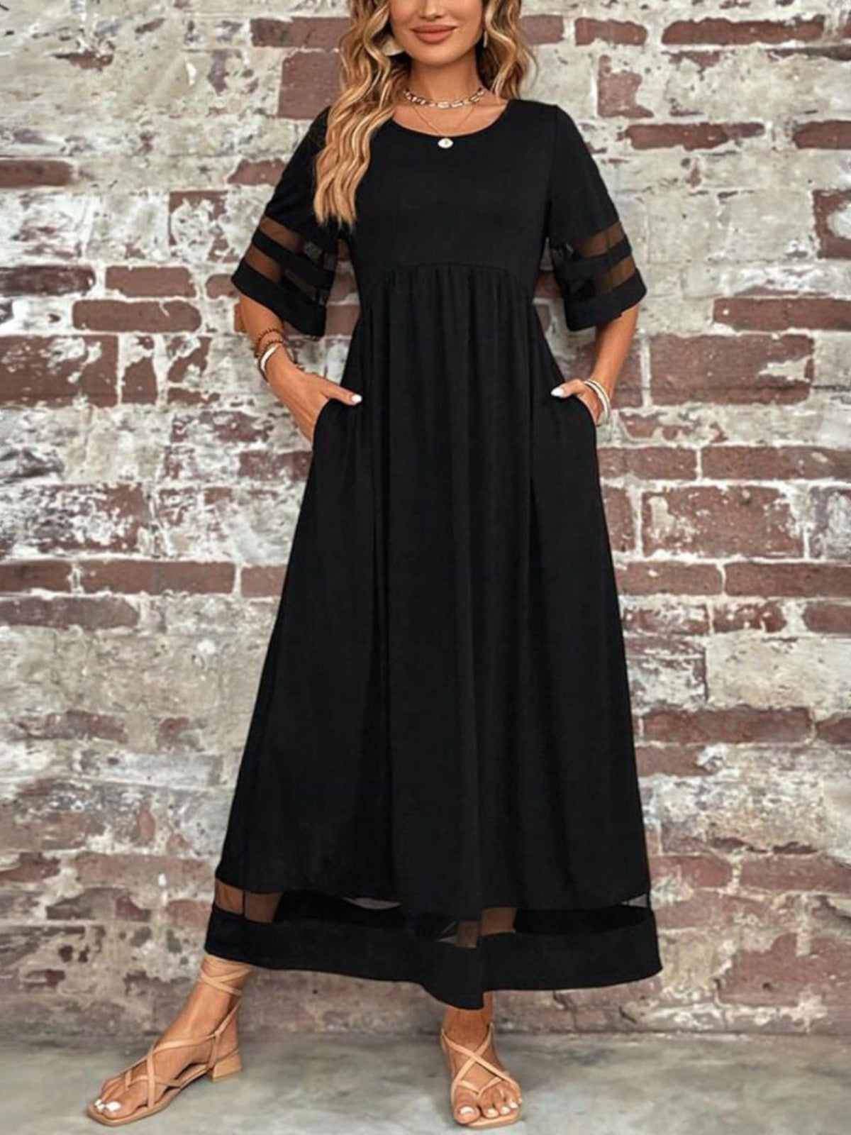 Klänning för Damer – Smickrande Design