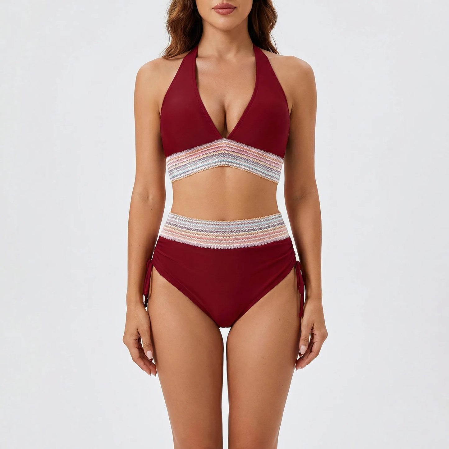 Självsäker Strandlook | Högmidjad Baddräkt med Stil