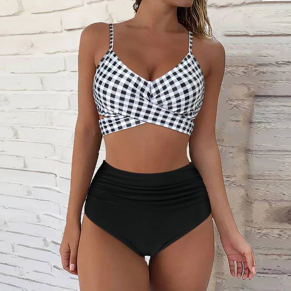 Högbensade Bikiniset för Varmt Väder