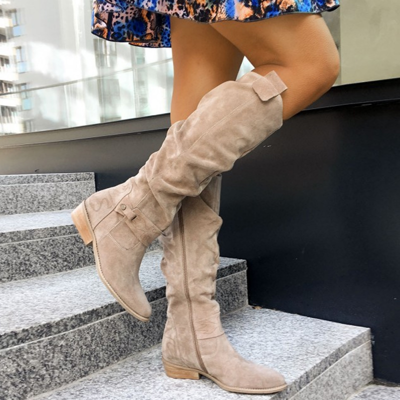 Elara | Retro Stövlar med Chunky Klack