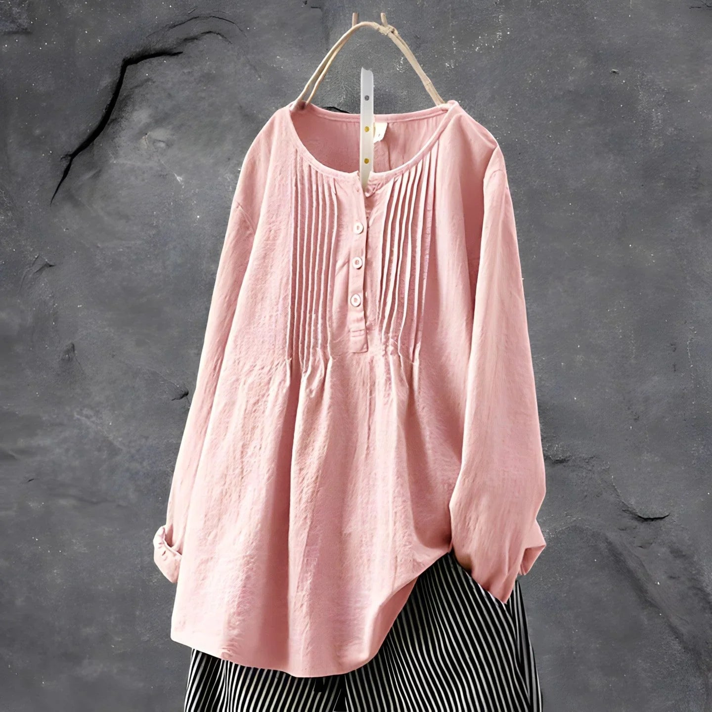 Elegant Blus med Fina Draperingar för Kvinnor