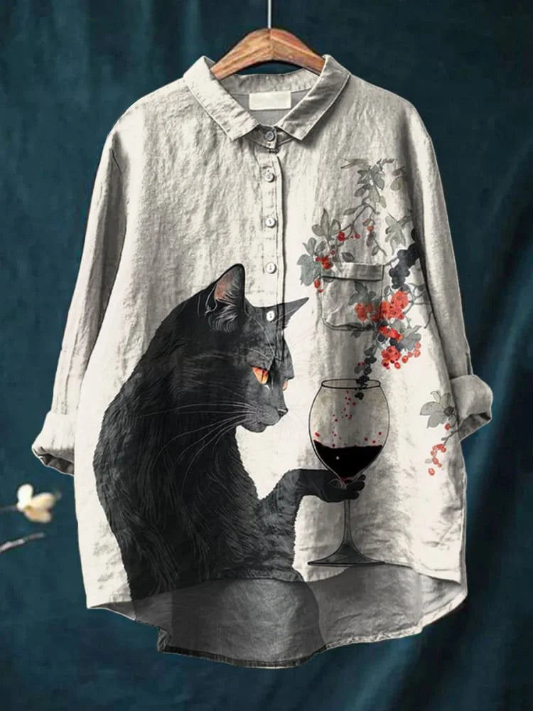 Kattiga Chic – Oversize Blus med Konstnärligt Tryck