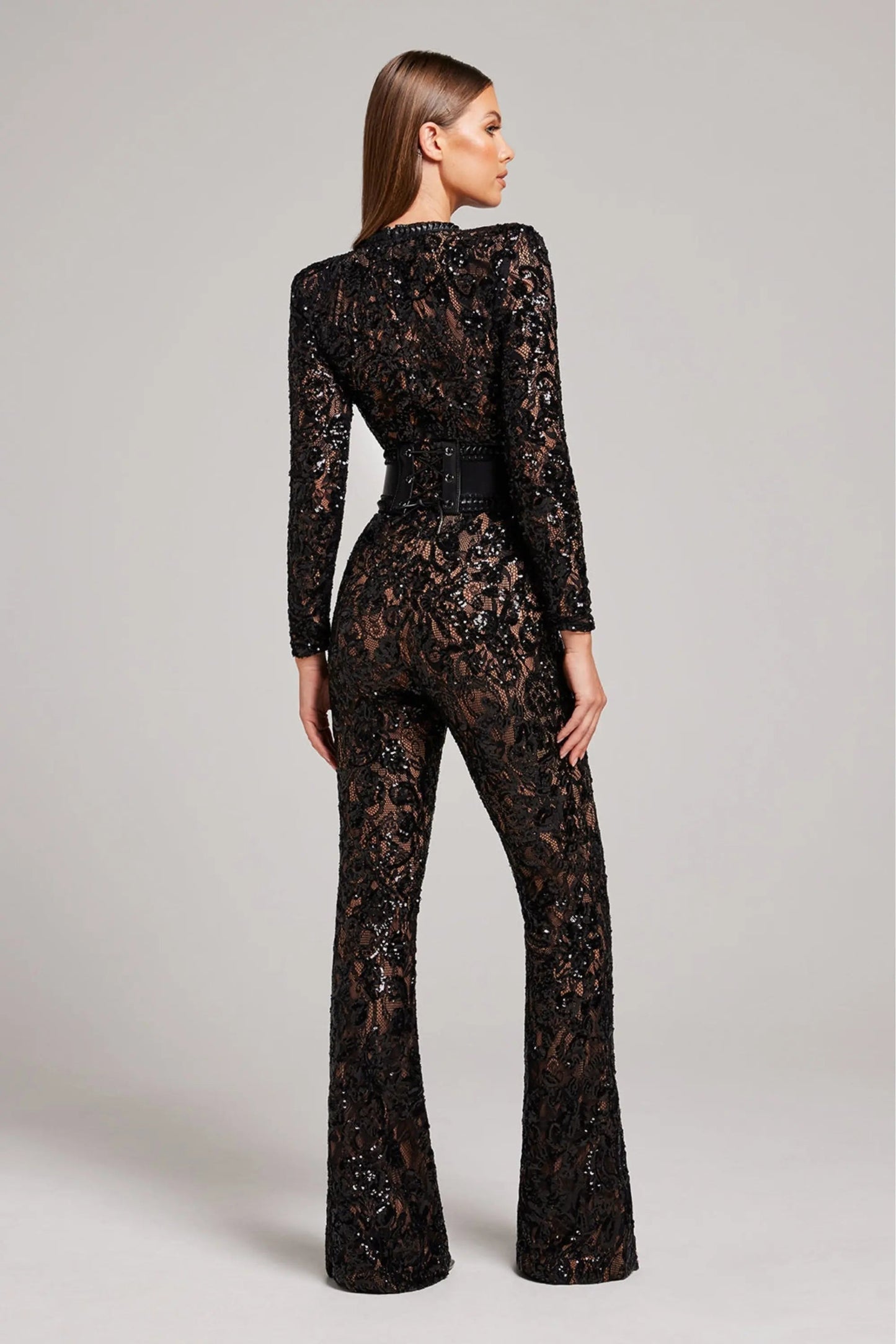 Sensationell Bodysuit för Kvinnor | Fängslande Silhuett & Stilfull Look