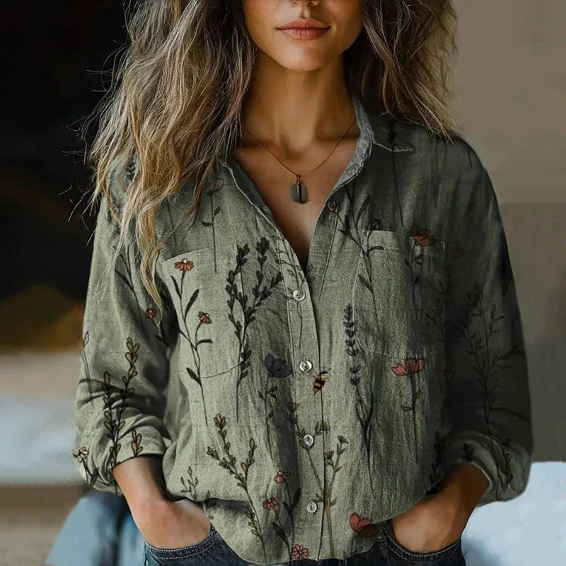 Chic Blus med Bohemiska Inslag – Stil och Komfort