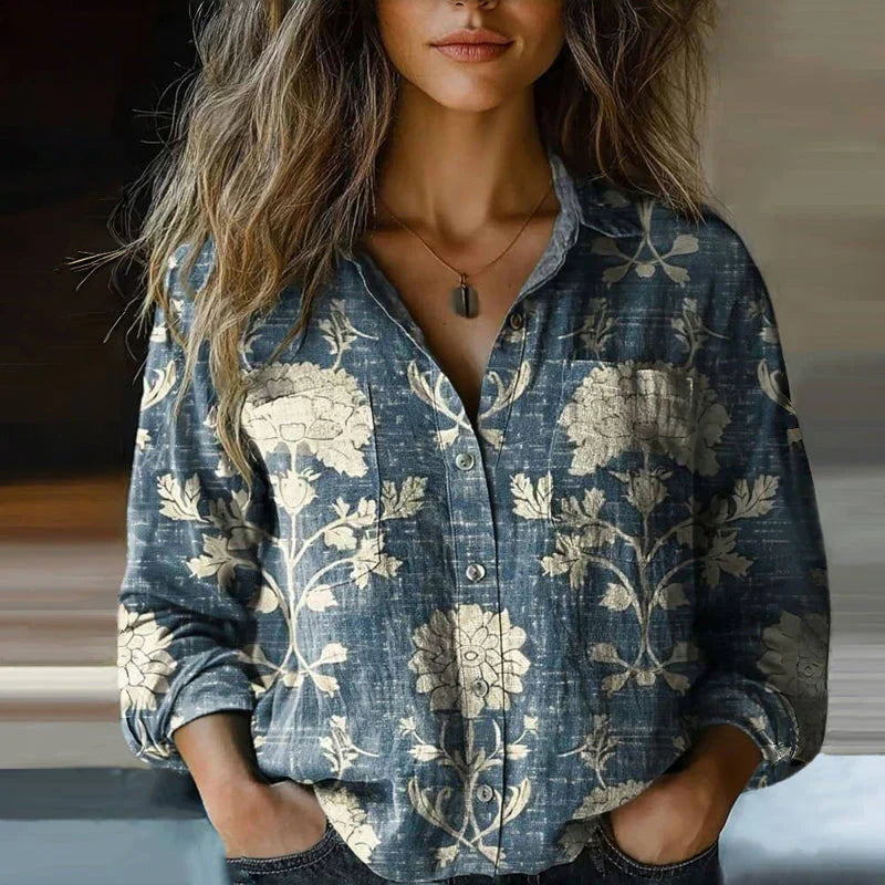 Chic Blus med Bohemiska Inslag – Stil och Komfort