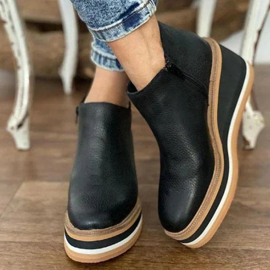 Elara | Trendiga Ankelboots med Platåsula