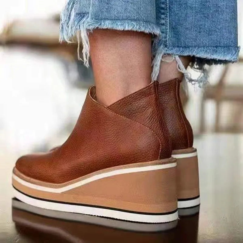 Elara | Trendiga Ankelboots med Platåsula