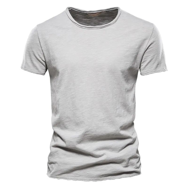 Luftig sommar-T-shirt för män med stil