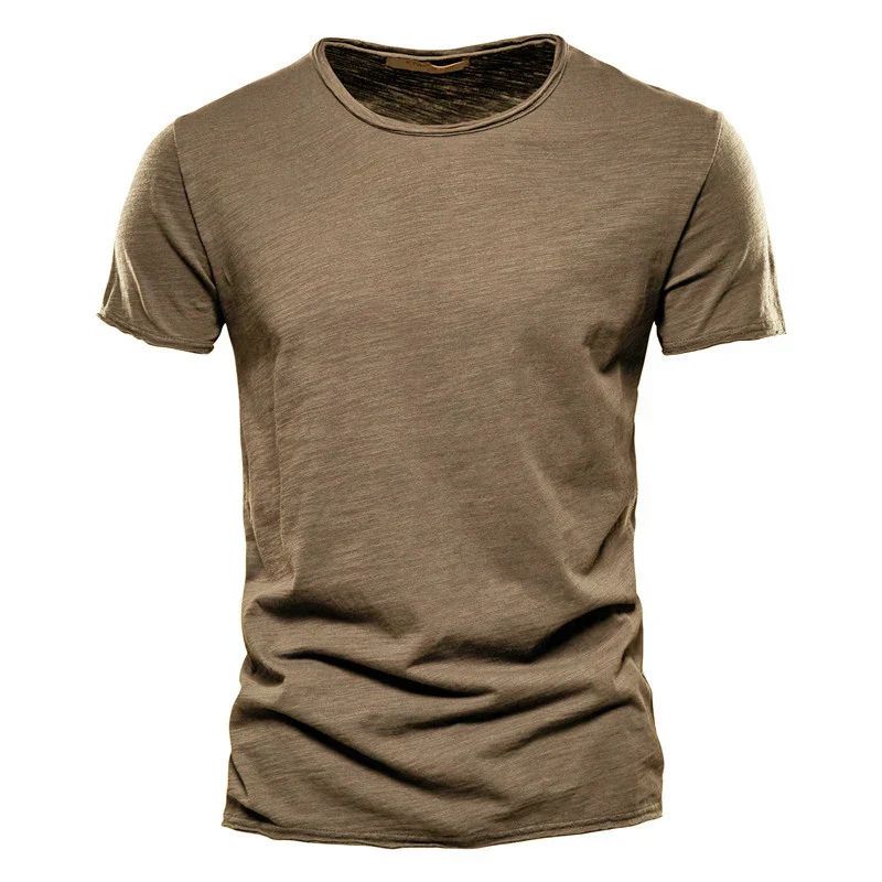 Luftig sommar-T-shirt för män med stil