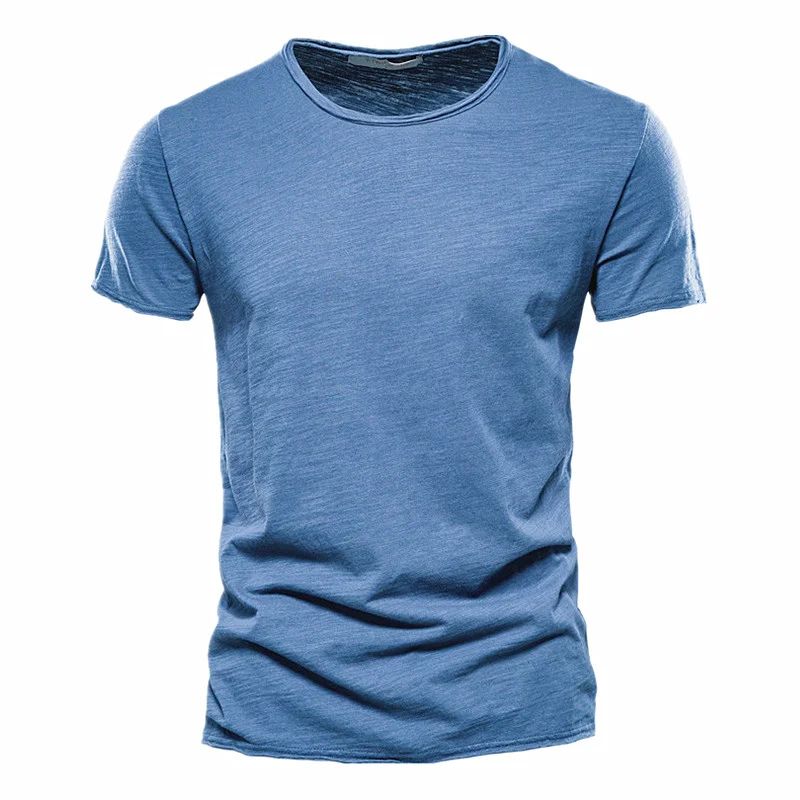 Luftig sommar-T-shirt för män med stil