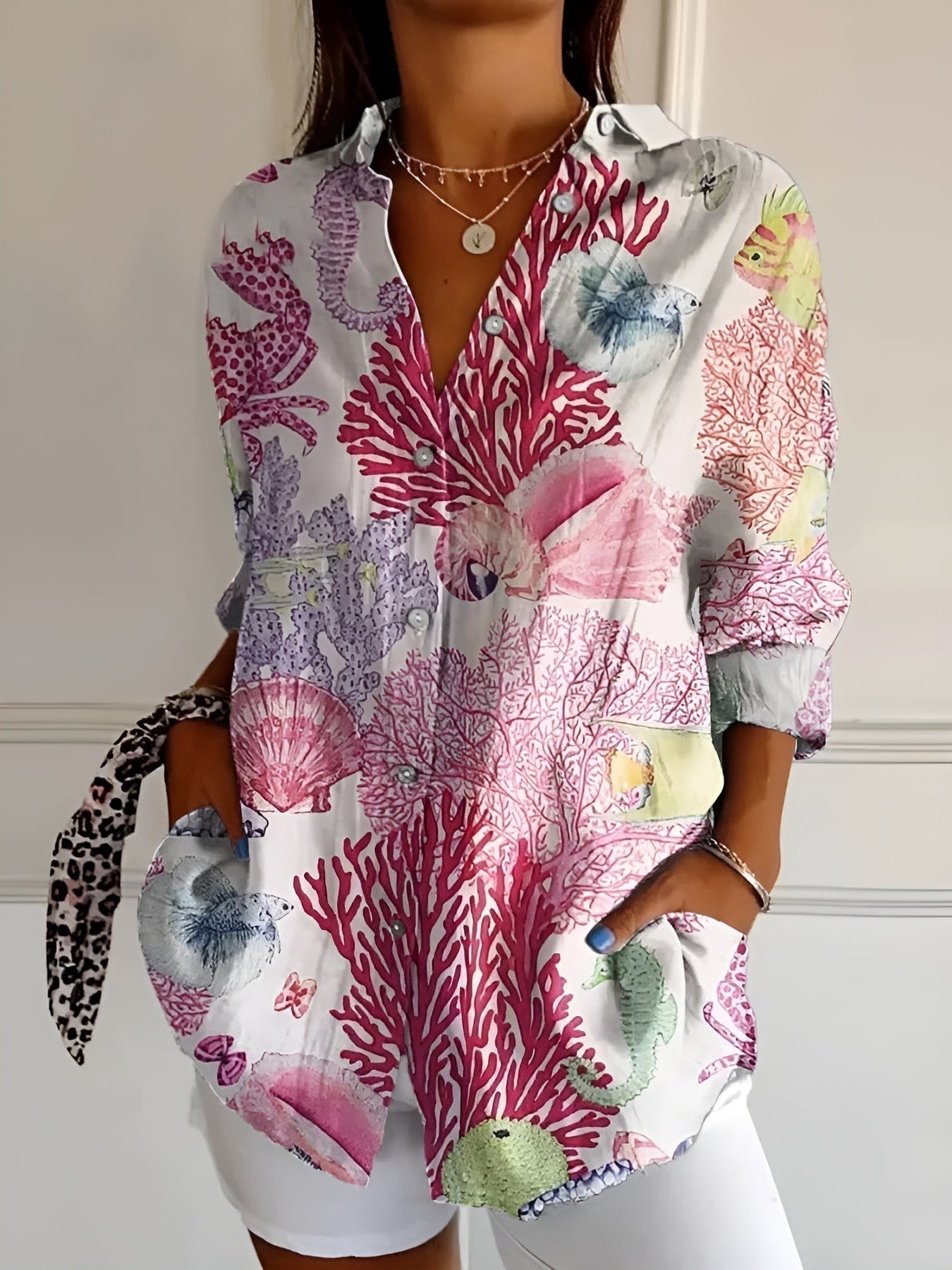 Florals & Bølger - Din Nye Gå-til Bluse