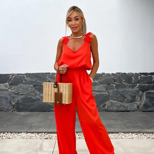 Snygg Sommar Jumpsuit med V-ringning och Blommor