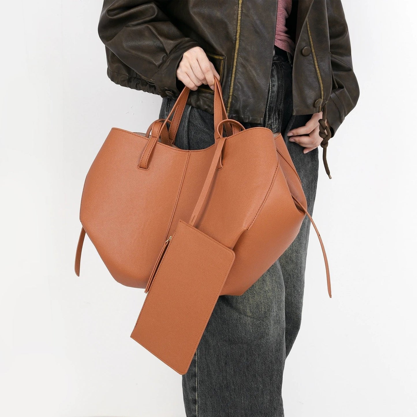 Mira | Chic och rymlig vintage-inspirerad tote