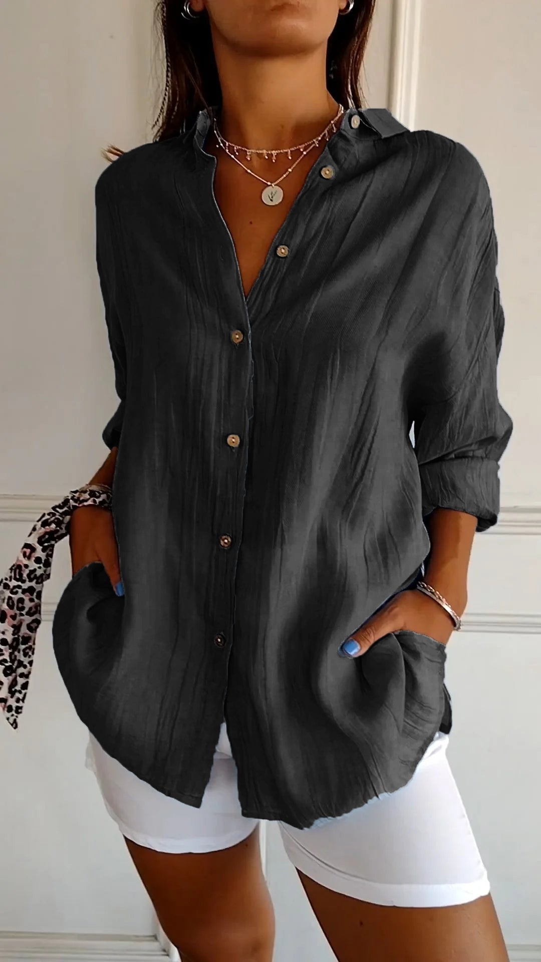 Elegante Knapbluse til Kvinder - Aria