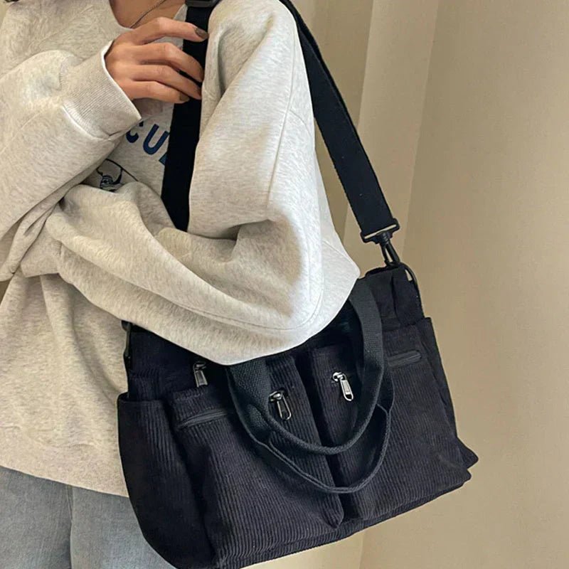 Mira | Elegant och mångsidig Cordväska för alla tillfällen