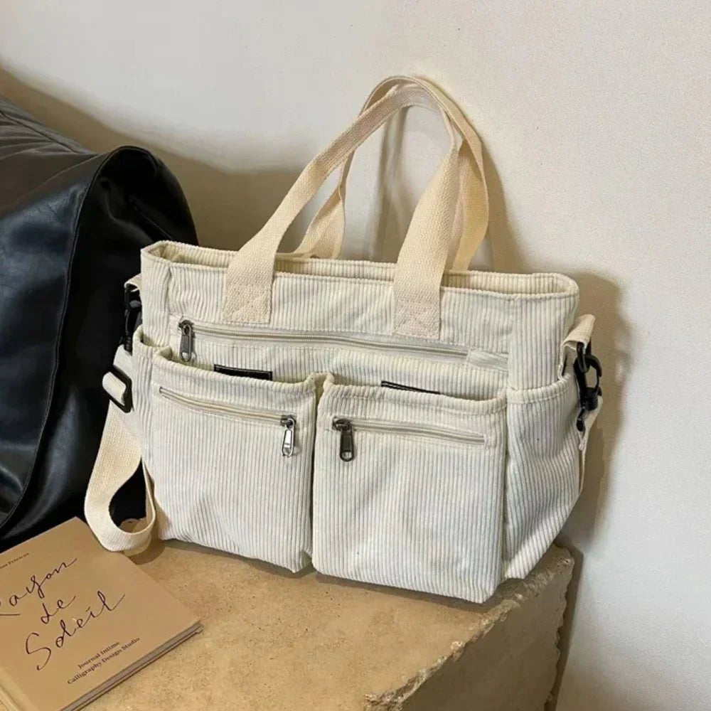 Mira | Elegant och mångsidig Cordväska för alla tillfällen