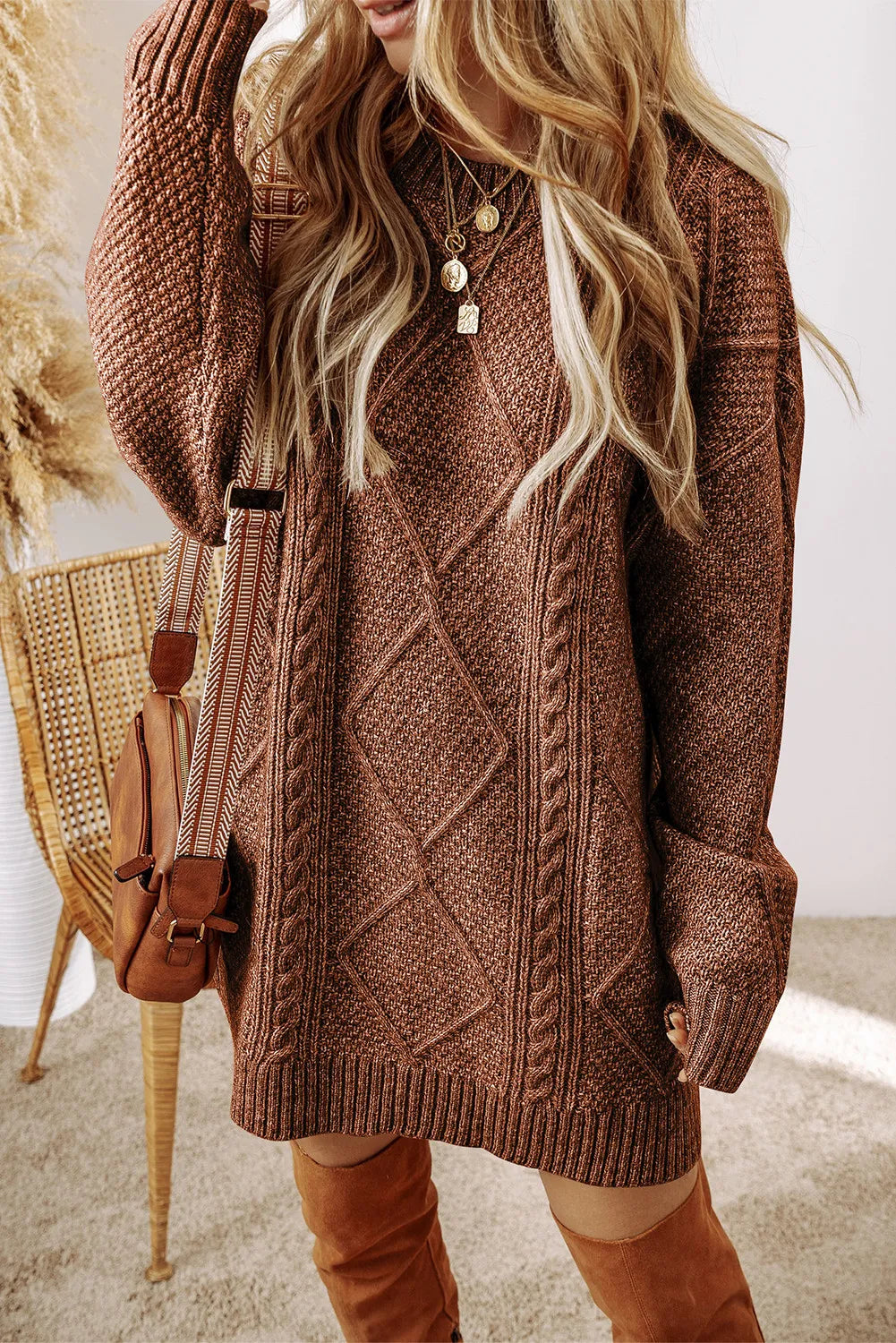 Sienna – Strikket Lang Sweater til Stilfulde Dage